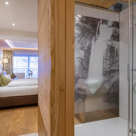 Hotel Olympia 4*